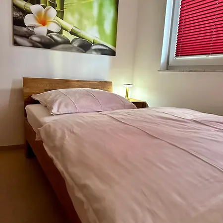 Gaeste-appartement-kirsammer アパート *