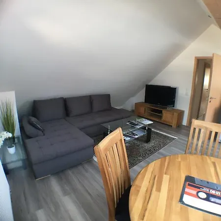 Gaeste-appartement-kirsammer * Eningen unter Achalm